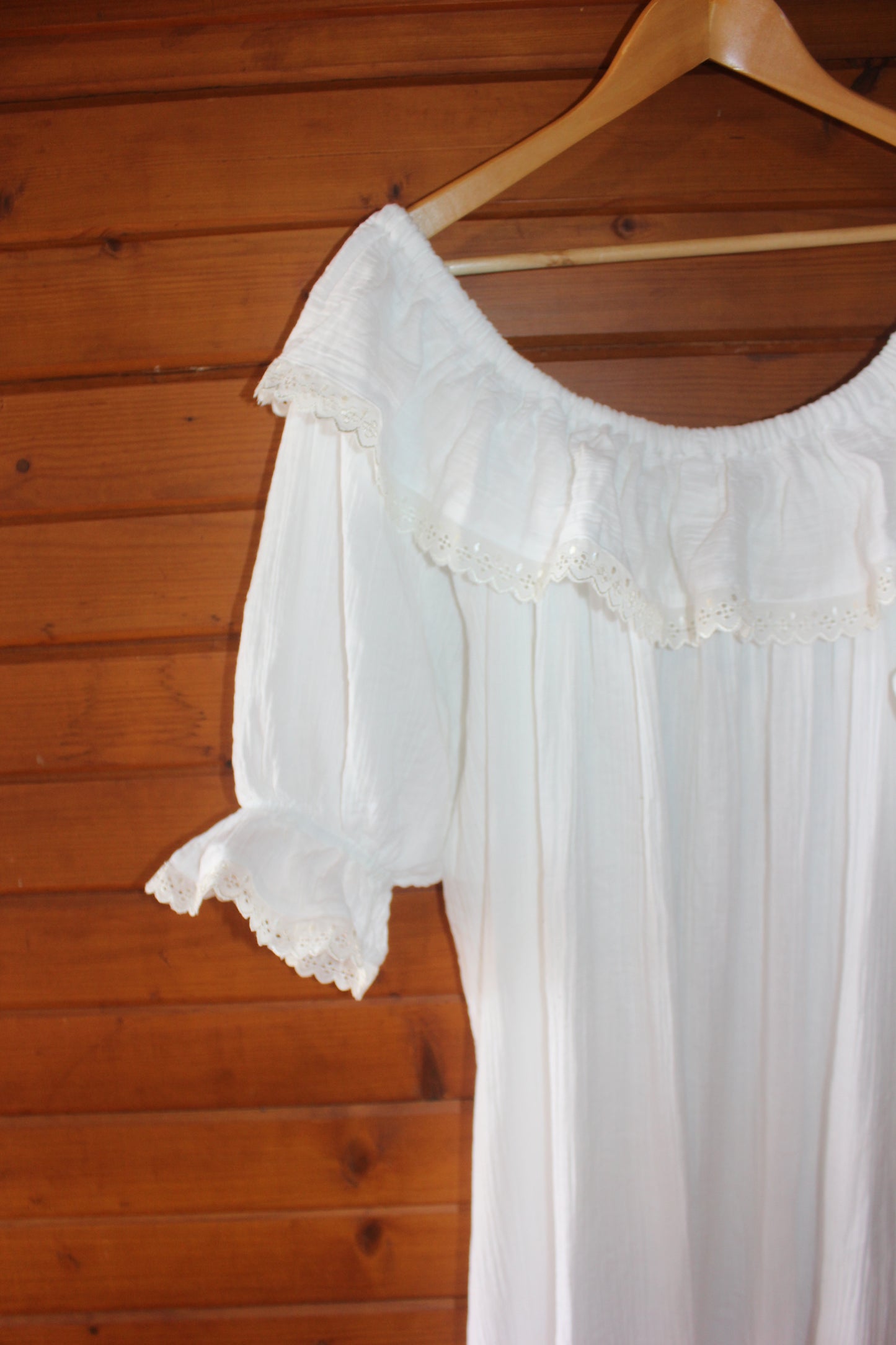 The Carmella dress - Maxi cream lace