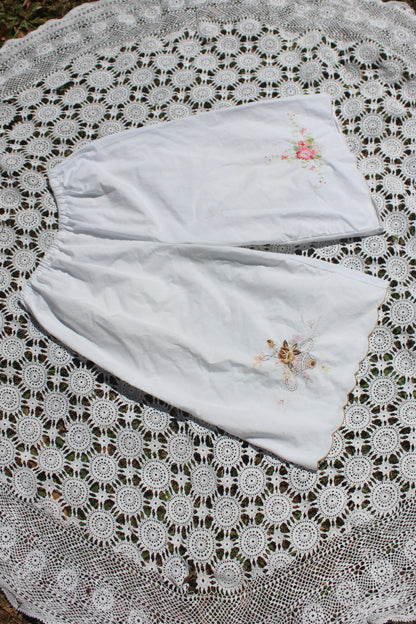 Capri pant - Brown & Pink embroidery