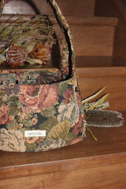 PRE-ORDER Tapestry handbag