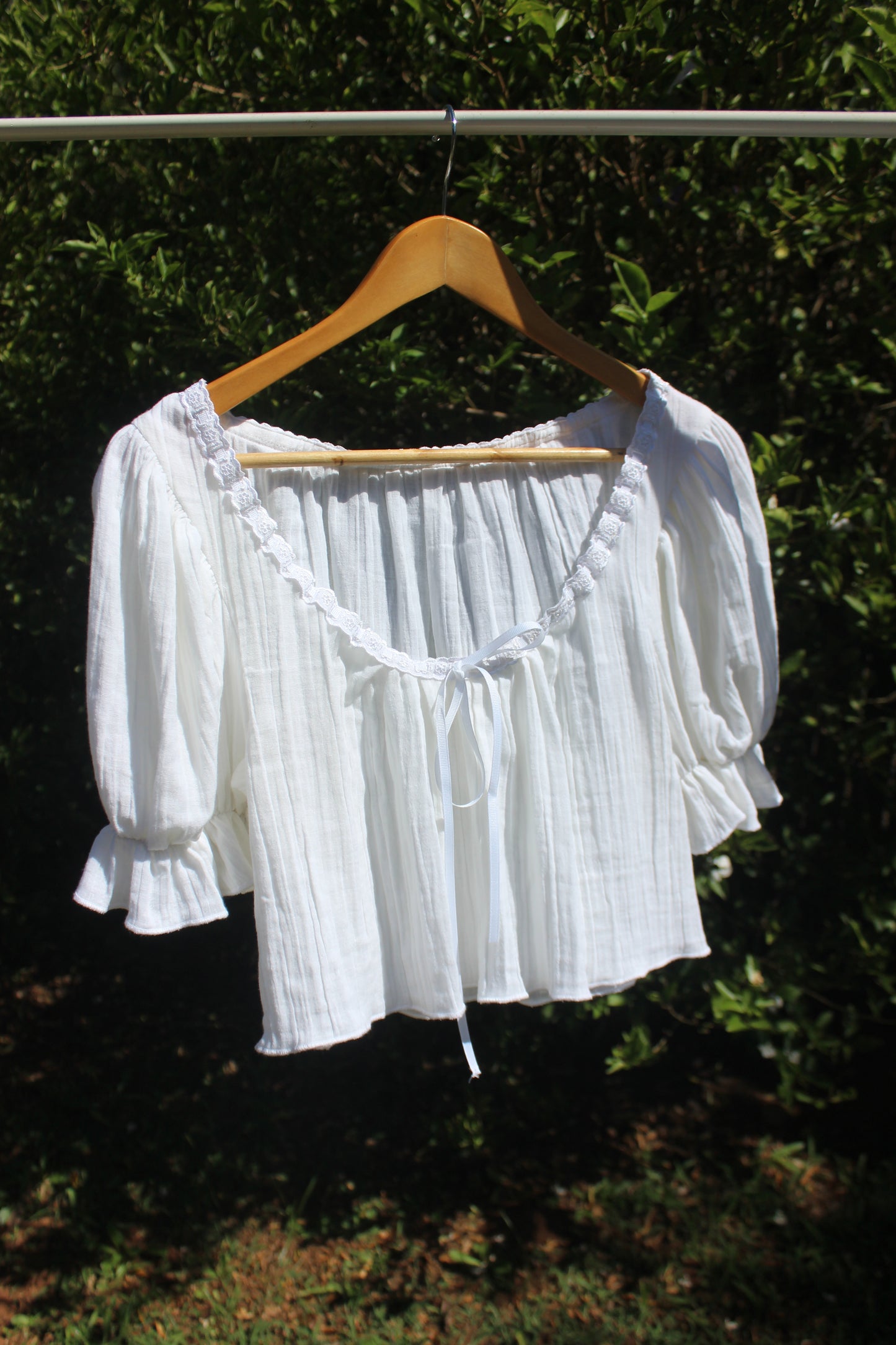 The Poppy Blouse - Glossy white