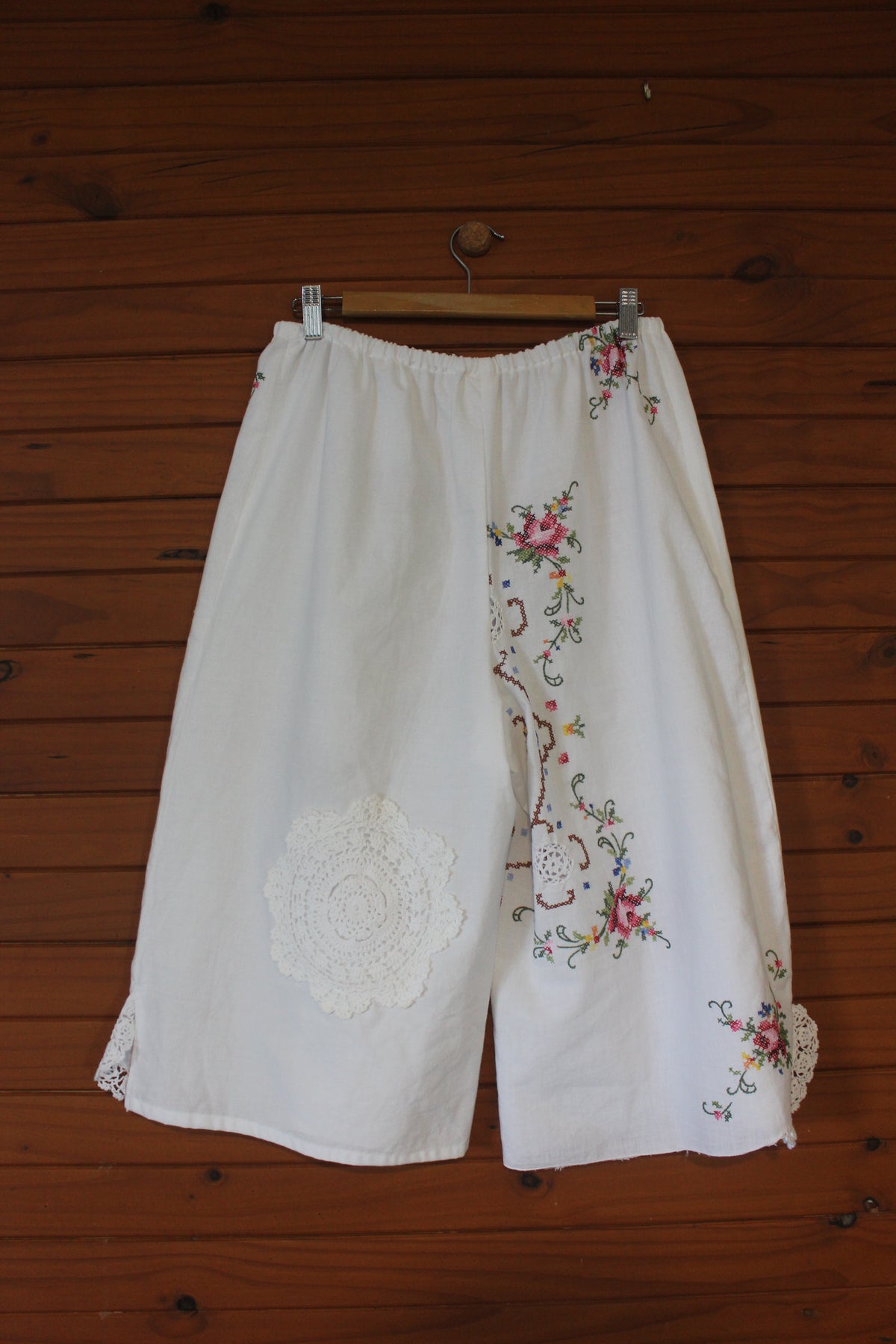 Capri pant - Embroidery